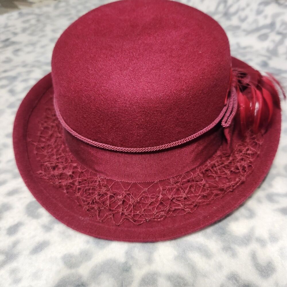 Betmar Hat Womens Burgundy Color 100% Wool - Picture 2 of 14